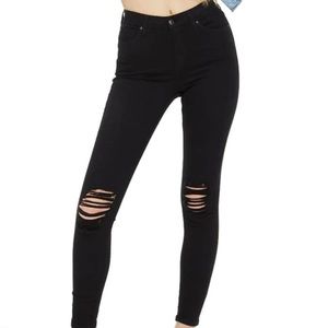 TOPSHOP BLACK RIPPED JAMIE JEANS